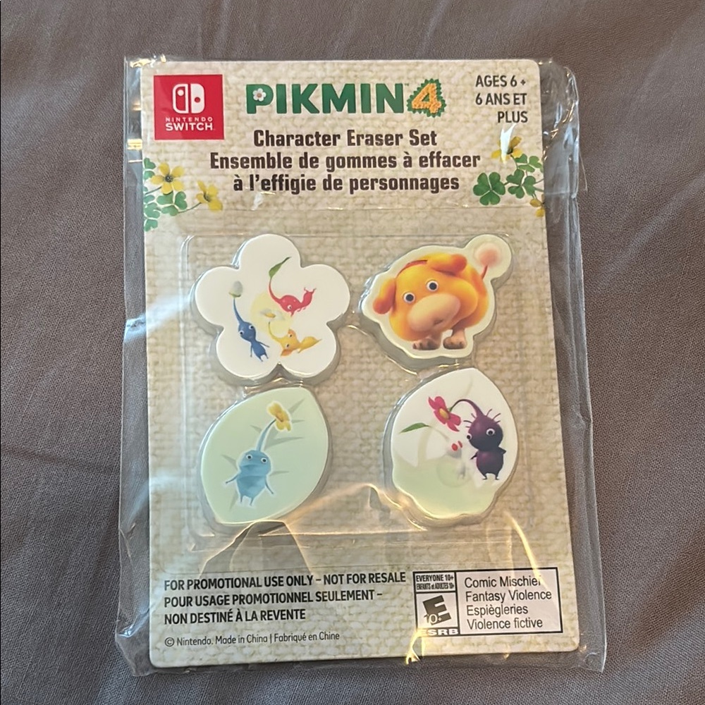 3/$30 Nintendo pikmin4 Character Eraser Set - Multicolor